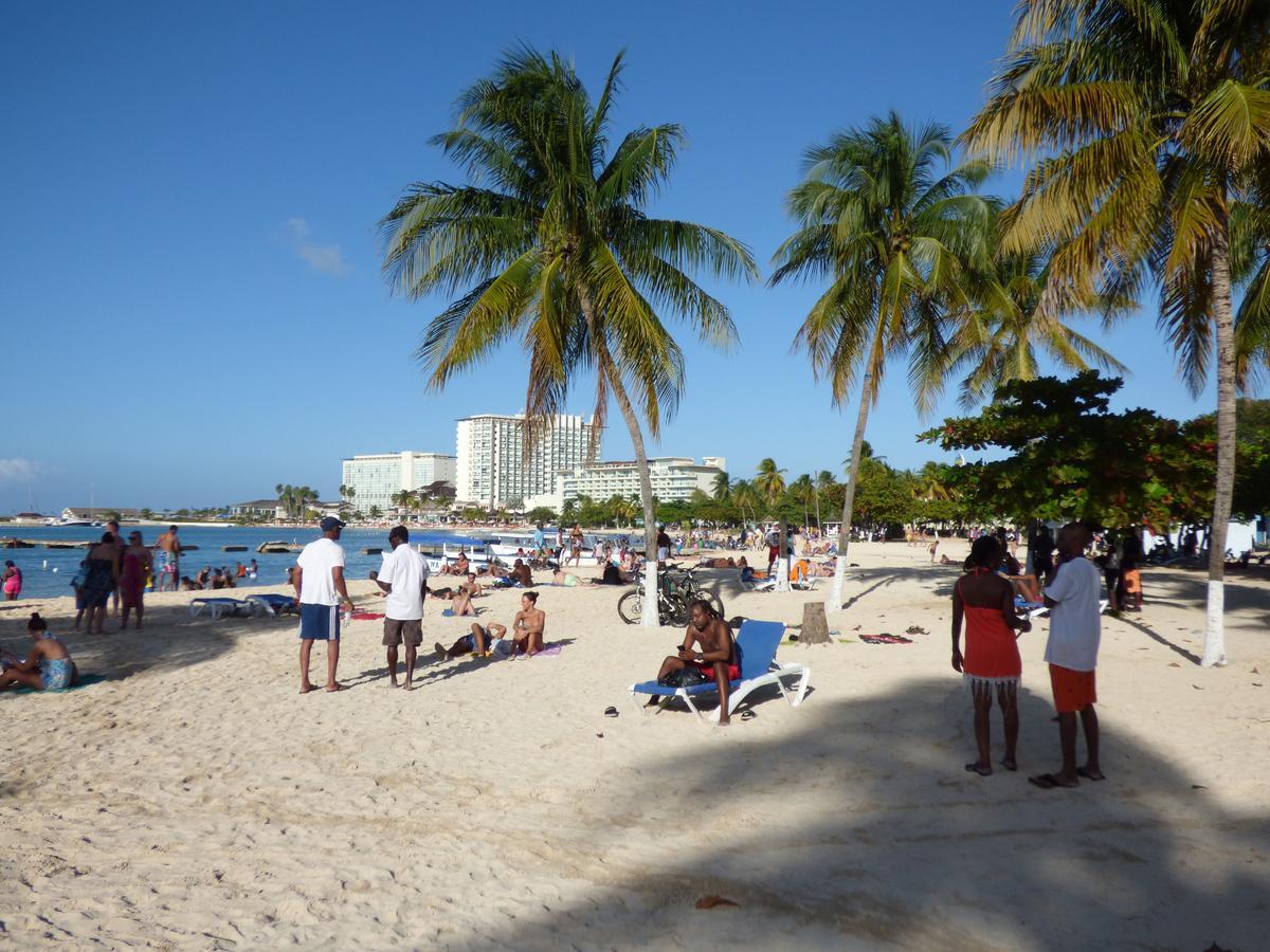 Beach One Bedroom Suite A20 Ocho Rios Ngoại thất bức ảnh